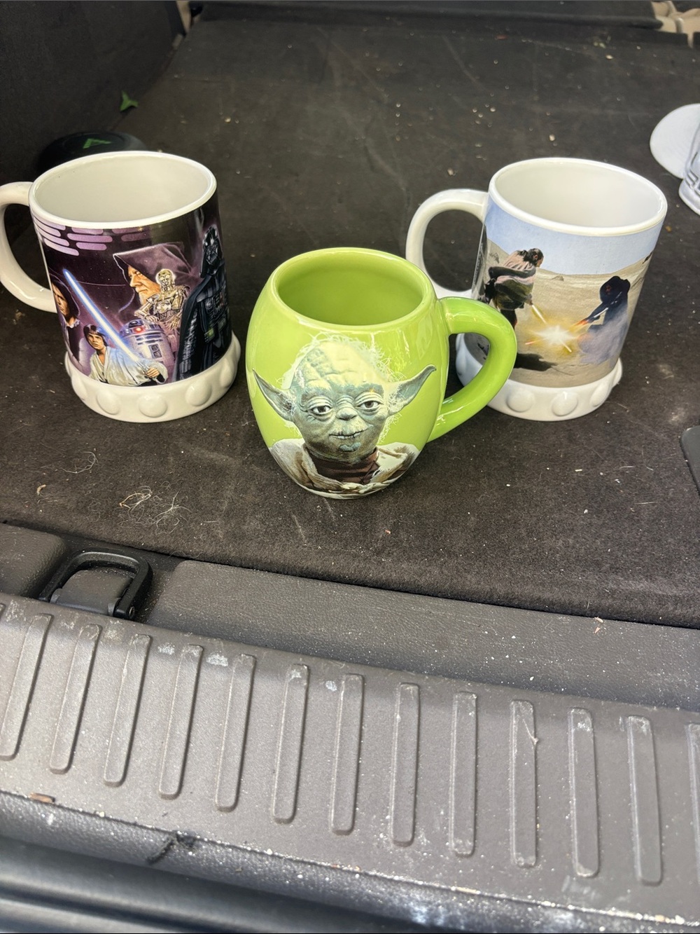Star Wars Green Yoda Ceramic Mug with Character Art